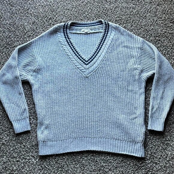 Gray American Eagle Sweater Vintage Knitwear, Men's XL Fall V-Neck Sweater - Picture 1 of 7